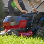 Toro 60V Max* 21 in. (53cm) Recycler® Self-Propel w/SmartStow® Lawn Mower with 5.0Ah Battery (21326)