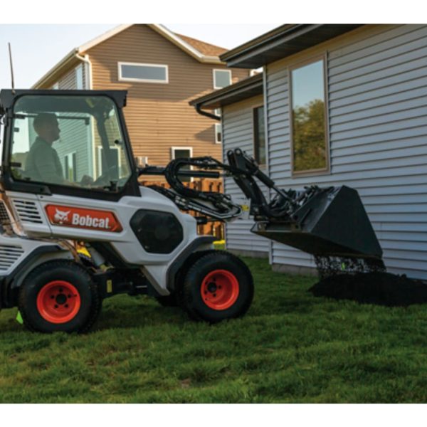 Bob Cat L28 Small Articulated Loader