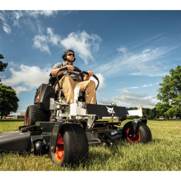 Bob Cat ZT3000 Zero-Turn Mower