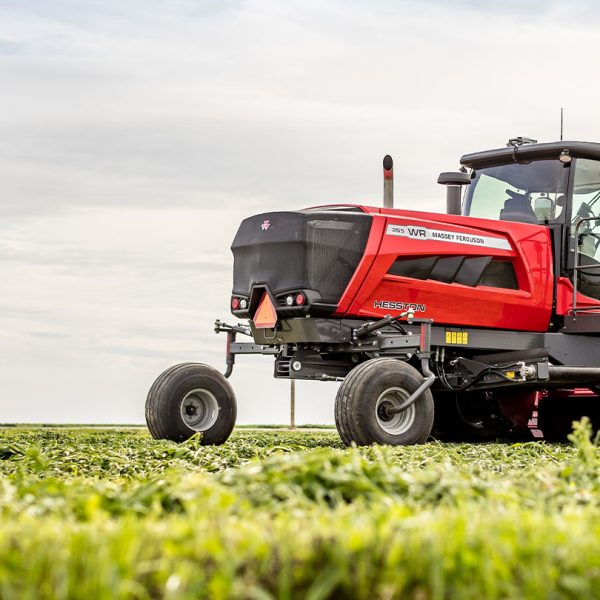 Massey Ferguson WR197