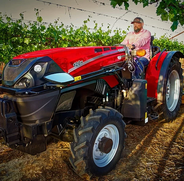 Case IH Farmall 120N