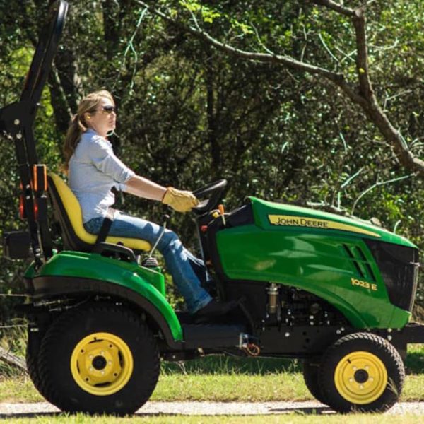 John Deere 1023E Sub-Compact Tractor