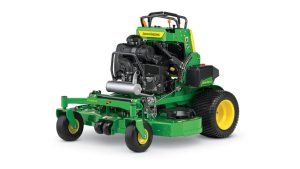 John Deere Q820E QuikTrak™ Stand-On Mower