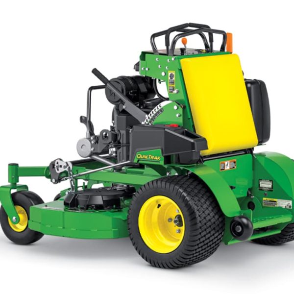 John Deere Q820E QuikTrak™ Stand-On Mower