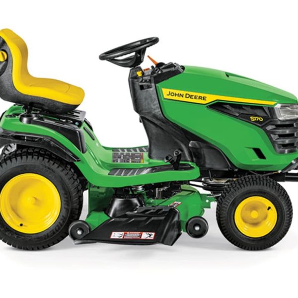 John Deere S170 Lawn Tractor