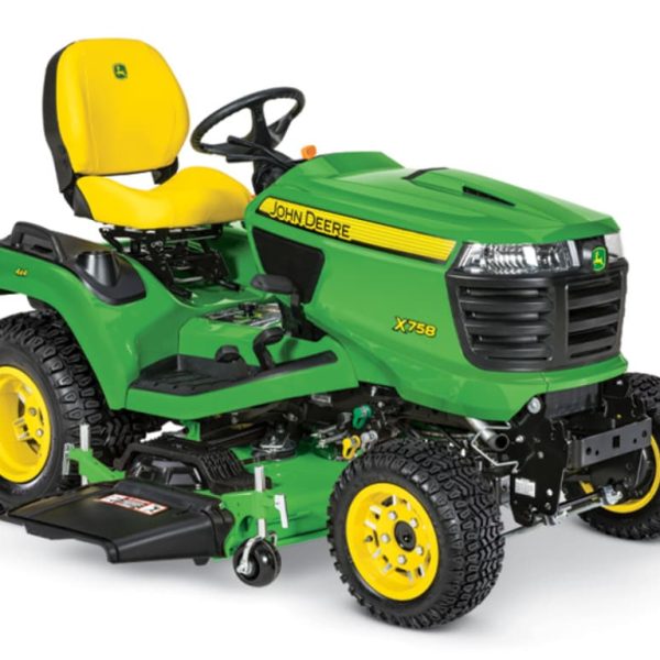 John Deere X758 Signature Series Lawn Tractor