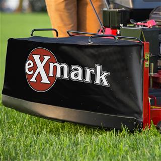 Exmark Lazer Z V-Series with Hypercell and 60" Electric Series 4 Deck